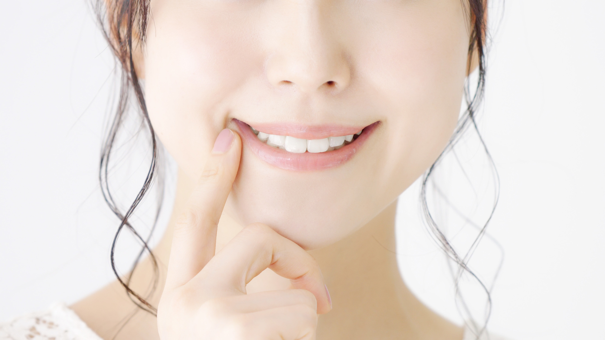 浦和で受けられる非抜歯矯正とは？メリット・デメリットを徹底解説